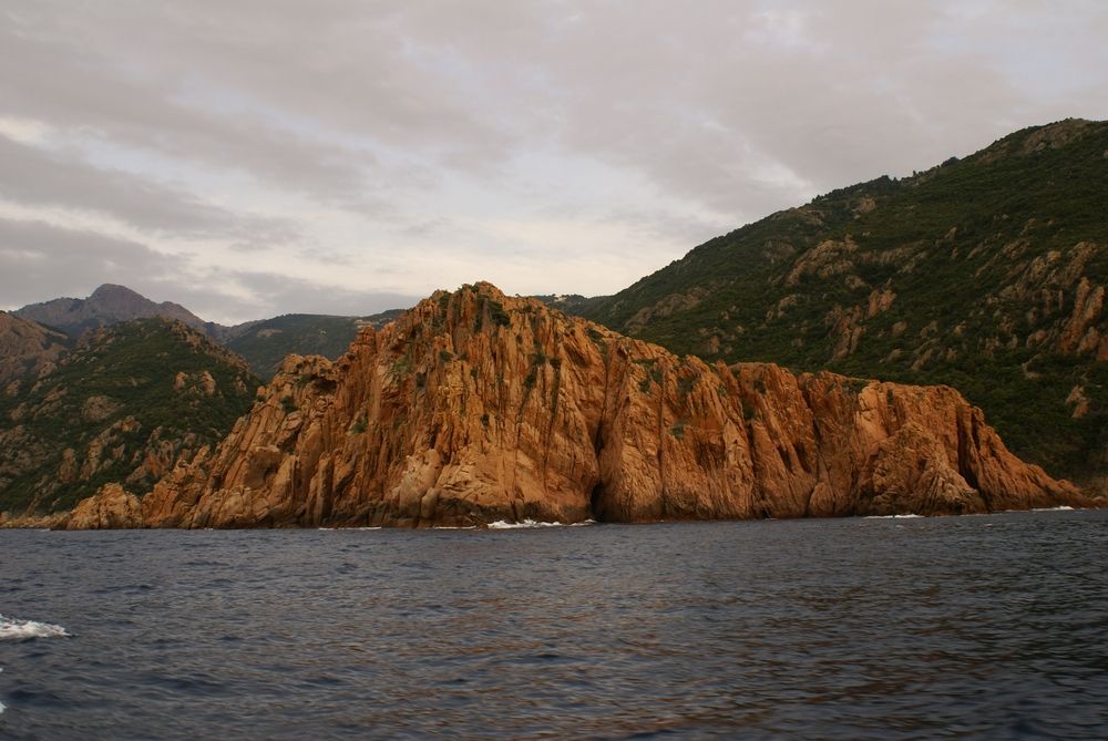 Les Calanche, vues de la mer