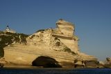 Le Cap Pertusato, sa grotte et le phare, vus de la mer - © Kalysteo.com