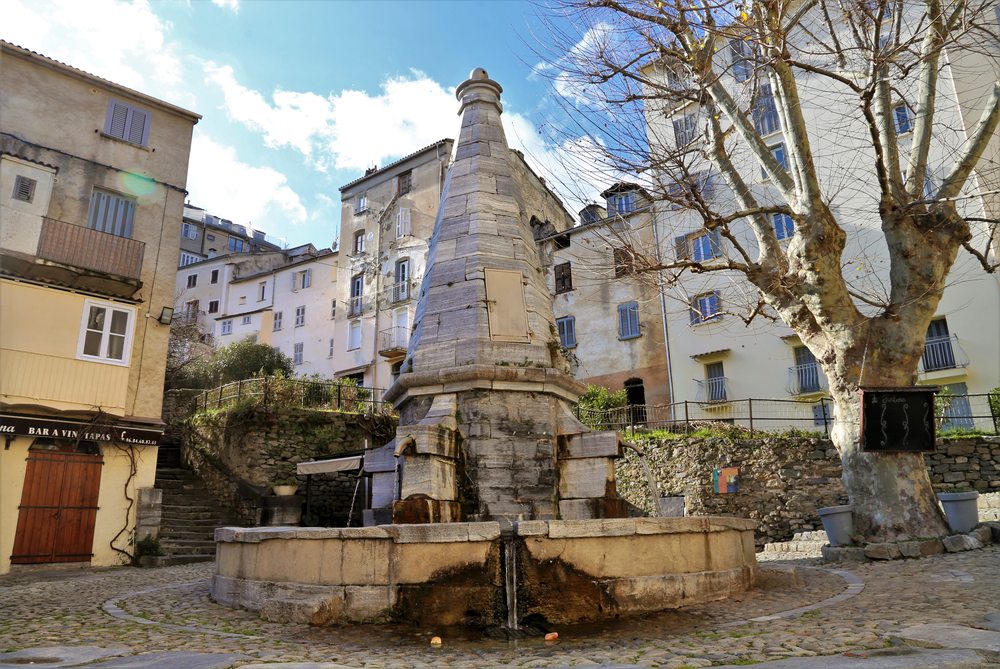 Fontaine aux Quatre-Canons