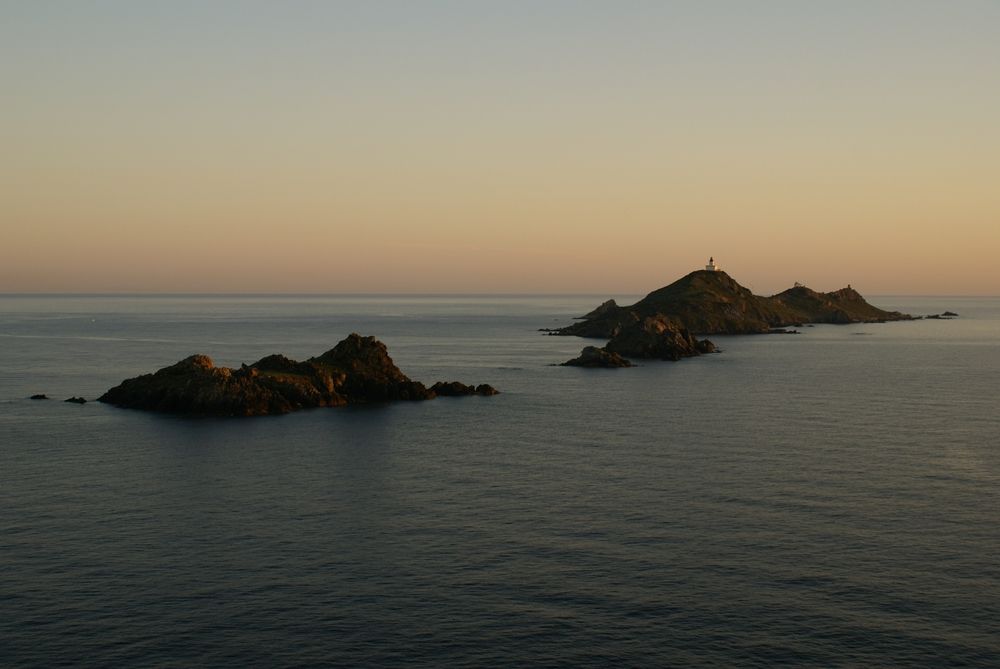 Les îles Sanguinaires, au coucher du Soleil