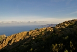Lever de soleil sur les Calanche de Piana, vu du sentier des Muletiers Lever de soleil sur les Calanche de Piana, vu du sentier des Muletiers